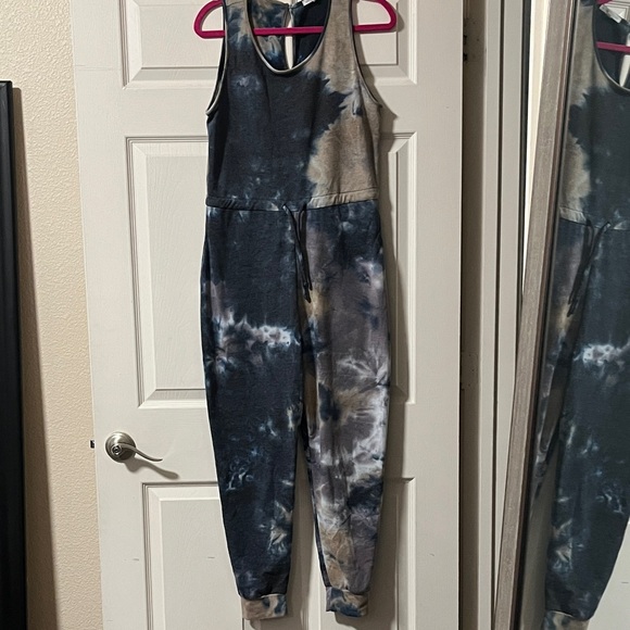 Stylish Tie-Dye Jumpsuit - Picture 1 of 3